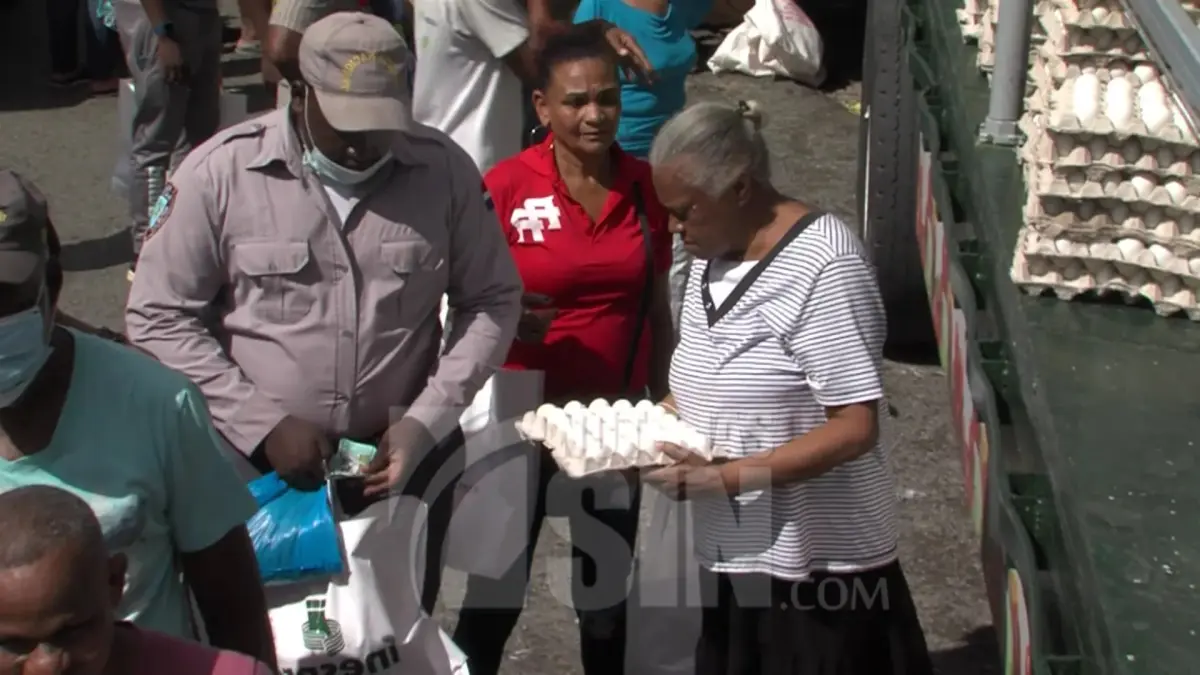 Bodegas populares, un alivio al incremento en precios de la canasta básica