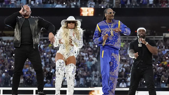 Artistas llevan el orgullo del rap al corazón del Super Bowl