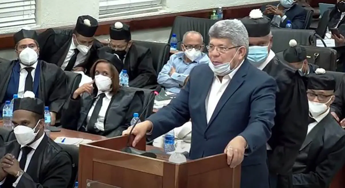 En estos 15 meses de prisión he rebajado 90 libras dice exdirector Fonper