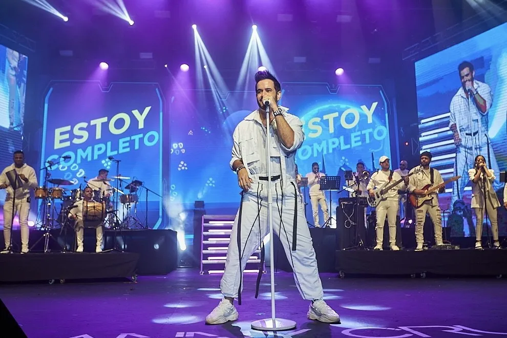 Manny Cruz con tres conciertos a casa llena a ritmo de merengue