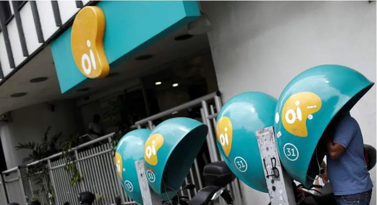 Fiscalía de Brasil pide no autorizar compra de Oi por Telefónica, Tim y Claro