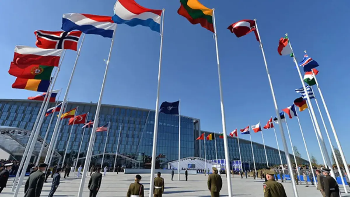 La OTAN se resiste a participar en zona de exclusión aérea como pide Ucrania