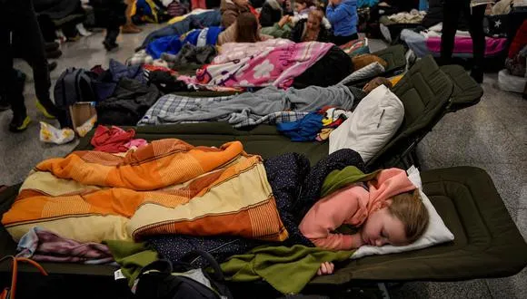 Son desplazados casi 100,000 niños de orfanatos por guerra en Ucrania