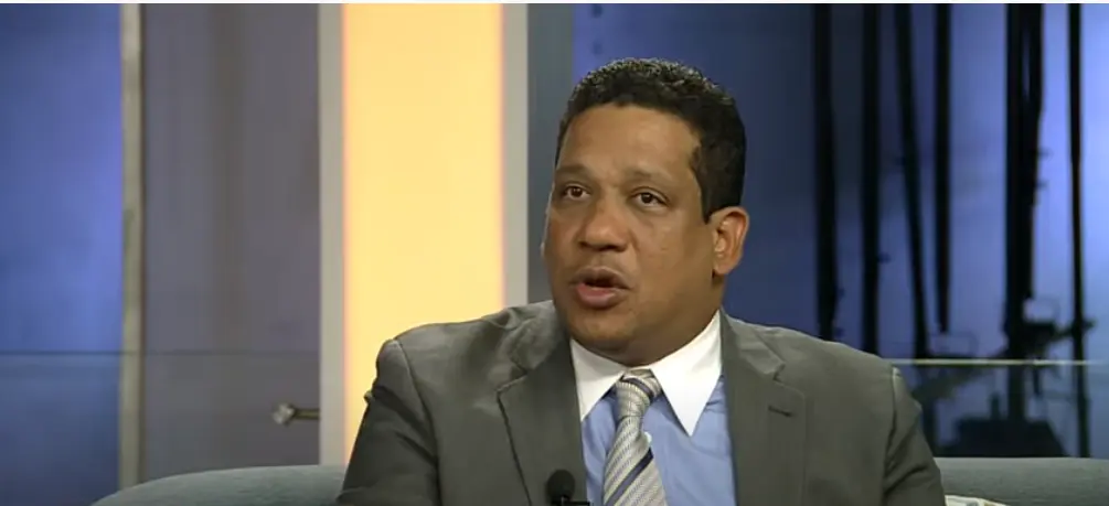 Carlos Pimentel: el Estado tiene que comprar lo que necesite, con calidad y al mejor precio