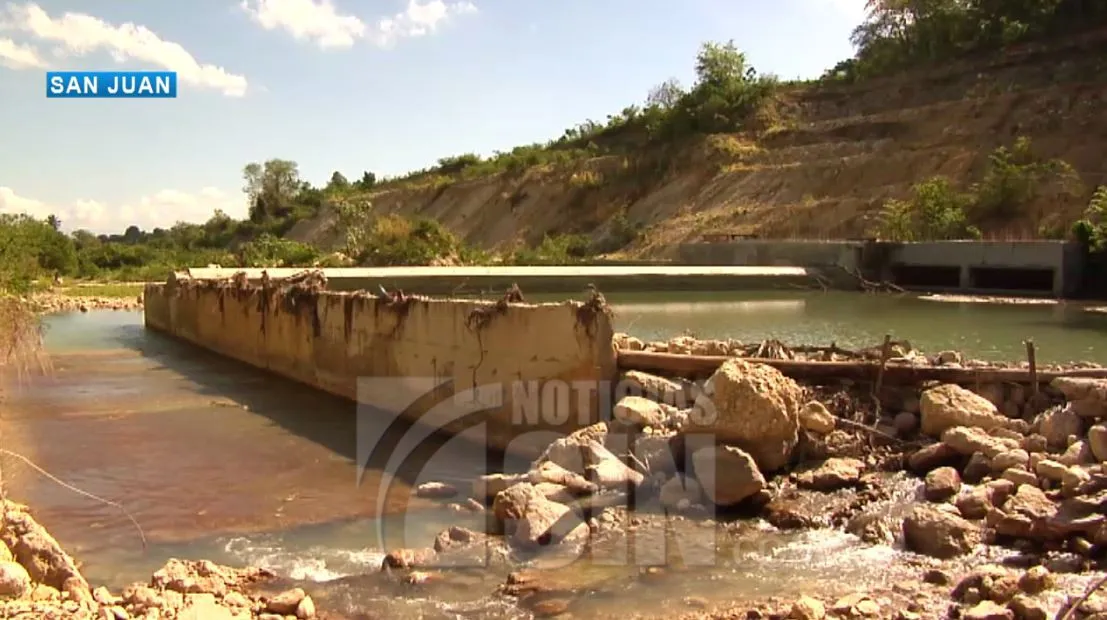 Habitantes de Las Matas de Farfán exigen construcción de un dique