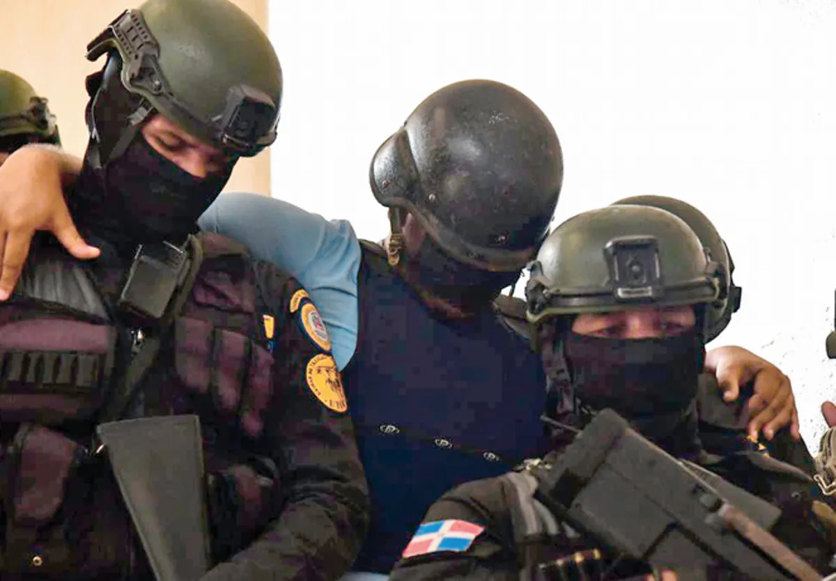 Madre del cabecilla en caso FM es fiscal de Santiago