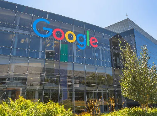 Google llega a un acuerdo para remunerar a casi 300 diarios franceses
