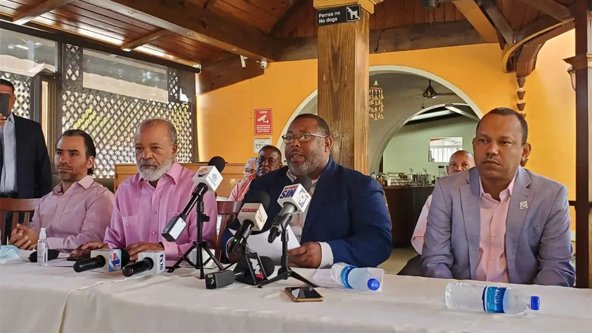 FENACODEP reitera rechazo de inclusión de supermercados en tarjetas Supérate