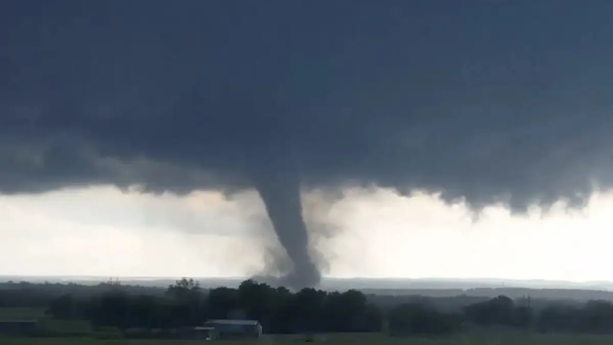 Tormentas y tornados amenazan sur de EEUU tras dejar dos muertos