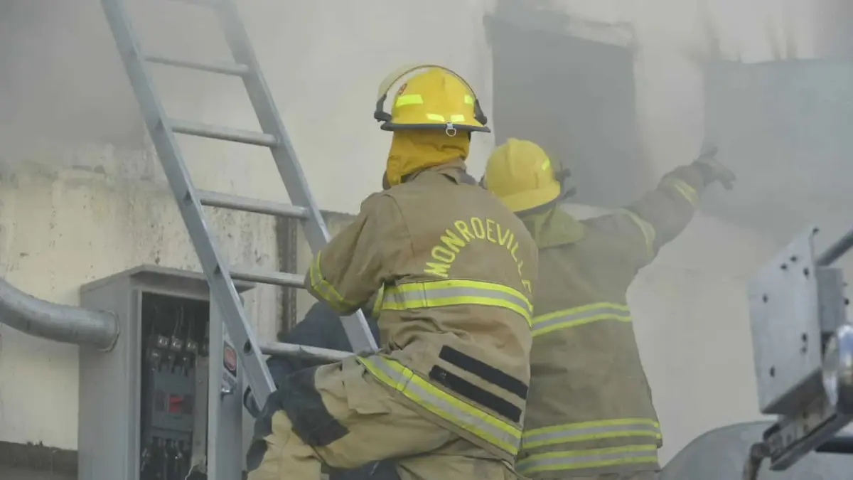 Luto en barrio La Yuca por muerte tercera víctima de incendio en Canal del Sol