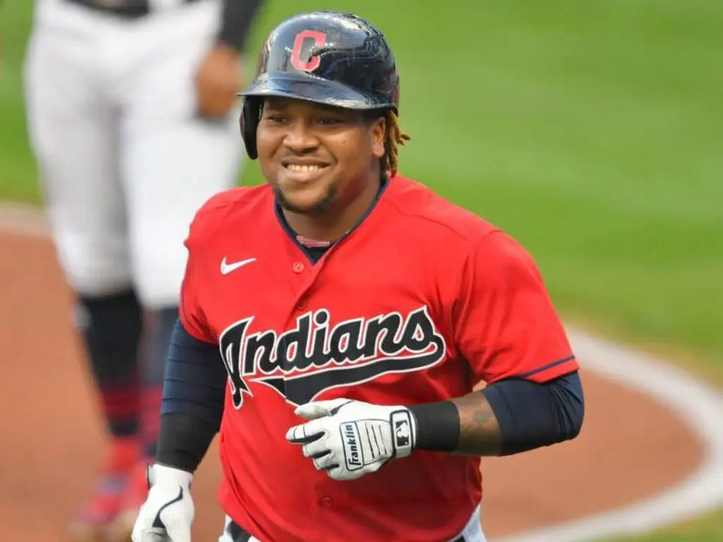 José Ramírez conecta segundo jonrón bases llenas