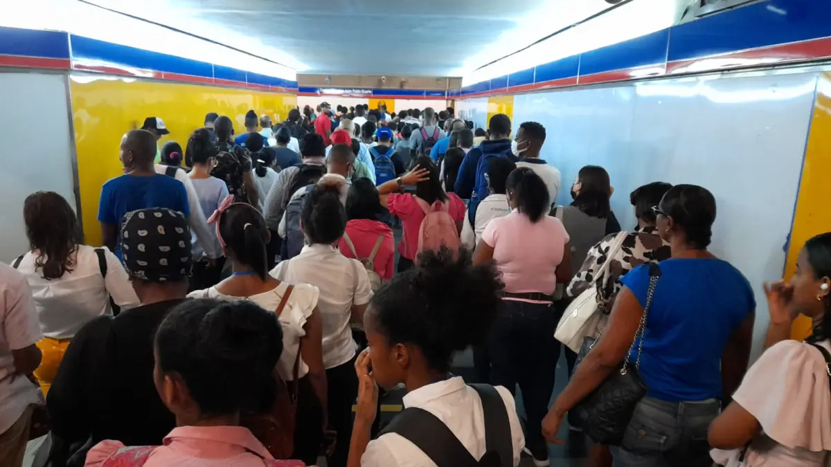 Video: Reportan fallas en Línea 2 del Metro de Santo Domingo
