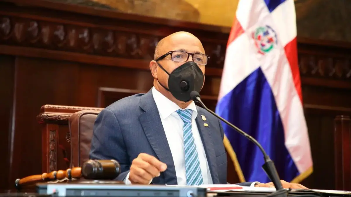 Alfredo Pacheco suspende sesión ordinaria por inasistencia de legisladores