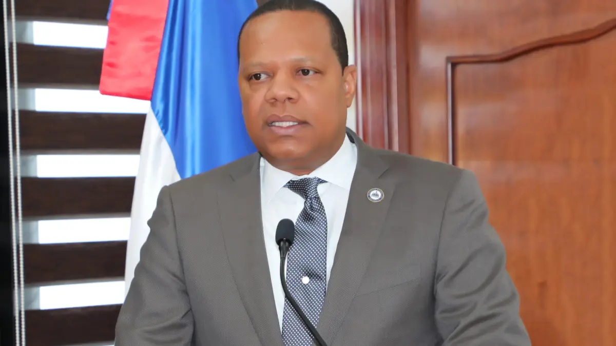 Alcántara llama a fortalecer gestión de Abinader como garantía para continuar en el poder en 2028