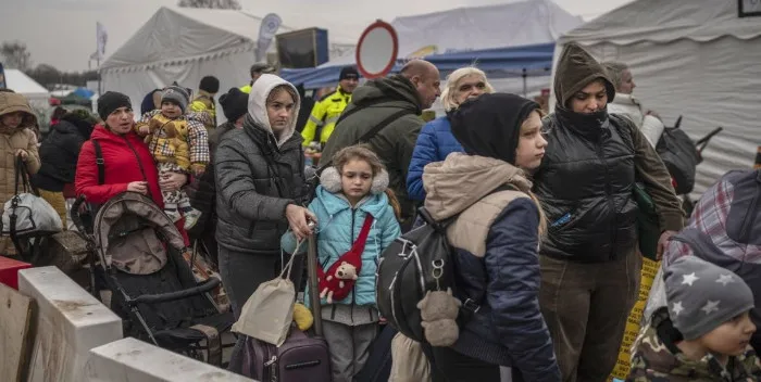Los refugiados ucranianos tras la invasión rusa suben a 5,7 millones