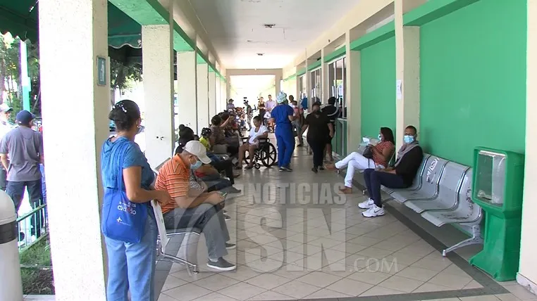 Ministro Salud Pública dice se mantienen en vigilancia por aumento de casos de covid-19