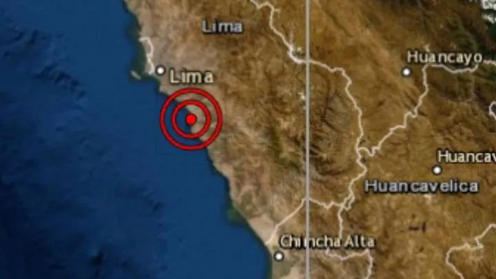 Un sismo de magnitud 5,5 sacude a la capital de Perú, Lima
