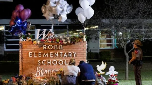 Simuló su muerte con sangre de una compañera: el desgarrador relato de una sobreviviente de la masacre de Texas