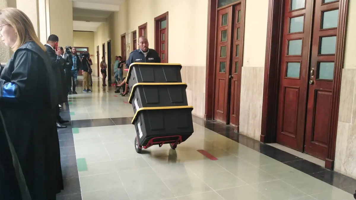 MP deposita acusación contra implicados en caso Coral antes de vencer plazo; se suman nuevos imputados