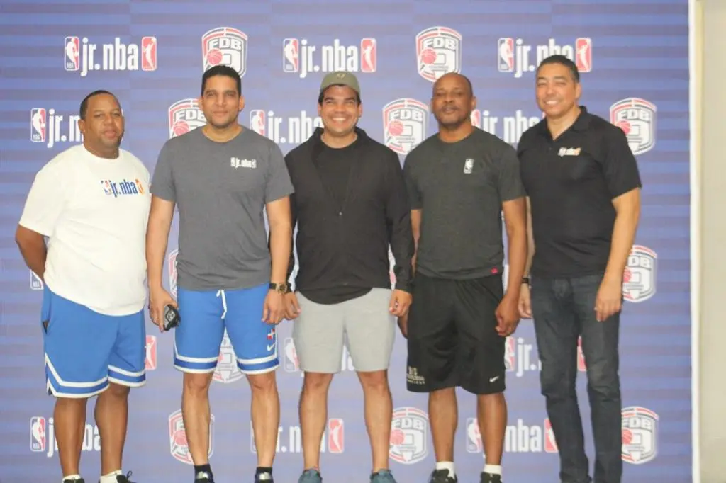 NBA y Fedombal culminan con éxito el campamento para jóvenes