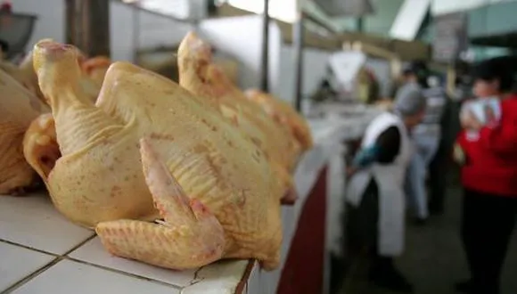 ADA desmiente subida de precios del pollo y garantiza abastecimiento y estabilidad del mercado