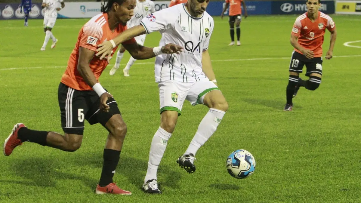 Cibao FC y Jarabacoa FC empataron a un gol en partido muy luchado