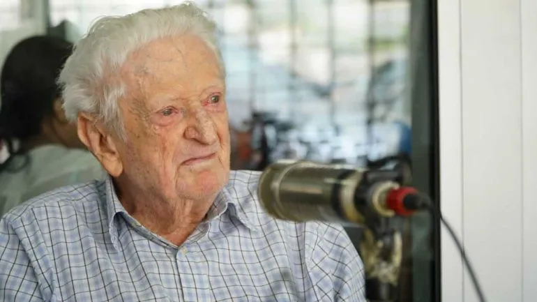 Muere periodista deportivo más longevo del mundo