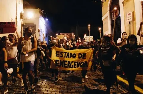 Puerto Rico extiende por un año estado de emergencia por violencia de género