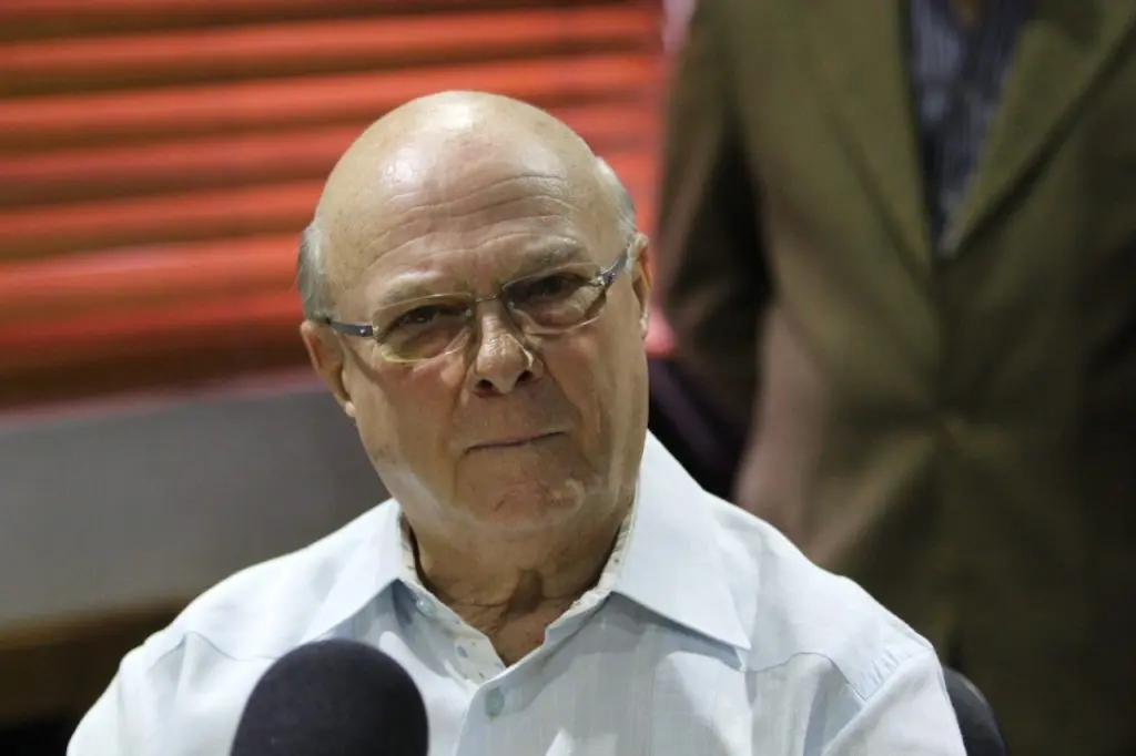 Hipólito Mejía expresa desacuerdo sobre proyecto de ley que regularía intimidad