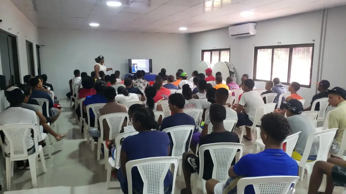 FEDOJUDO orienta a atletas cadete del campamento nacional