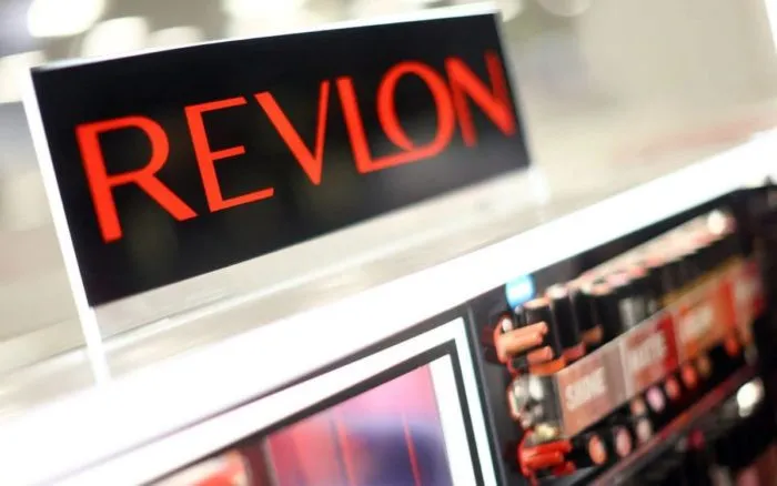 La marca de cosméticos Revlon se declara en bancarrota