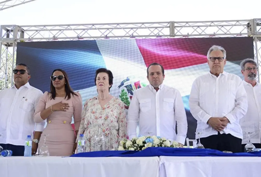 Embajadora Dominicana en EEUU destaca planta de biodiesel generará más de 220 empleos directos