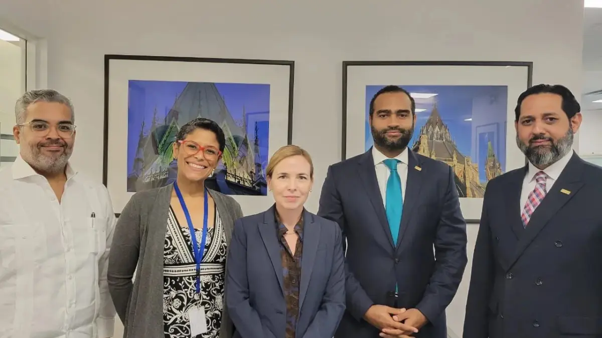 Fondo Canadá y CODESSD Verde firman convenio de apoyo económico