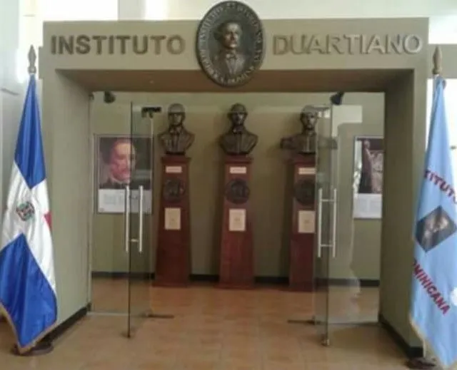 Instituto Duartiano lamenta “la poca atención” que presta la Policía ante ola robos de símbolos patrios