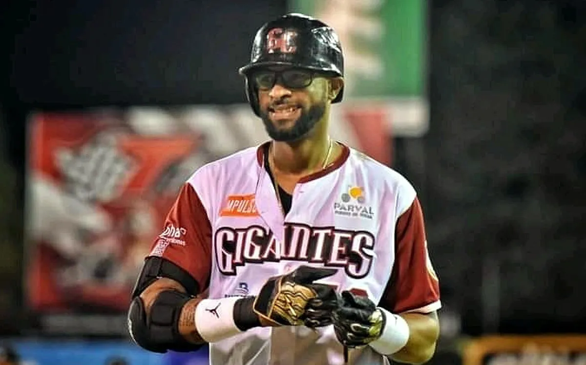 Gigantes del Cibao confirman a Henry Urrutia para la próxima temporada
