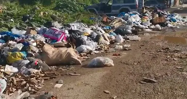 Video: Residentes al grito por gran cúmulo de basura en Los Alcarrizos