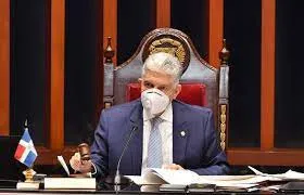 Fuerza del Pueblo no apoya a Eduardo Estrella; dice no ha compaginado bien, ni siquiera con los de su mismo partido