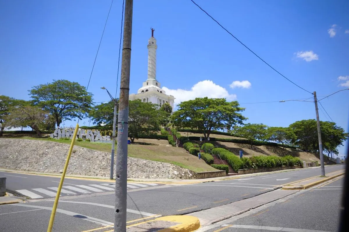 Estudian posibilidad de cambiar dirección en calles y avenidas de Santiago
