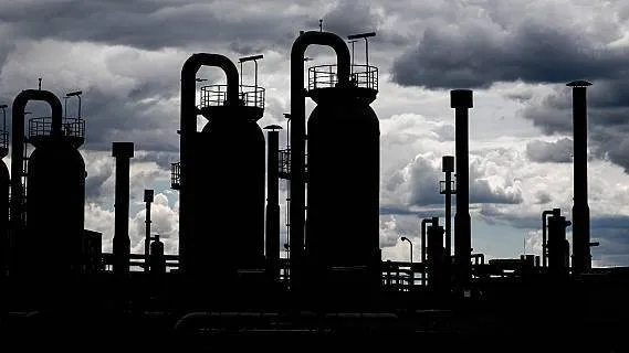 La CE pide no cambiar la dependencia del gas ruso por la de baterías de China