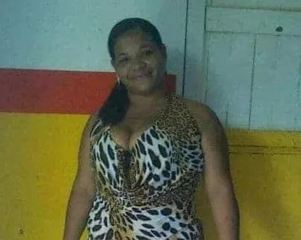 Tres meses de prisión preventiva contra hombre mató expareja en Santiago