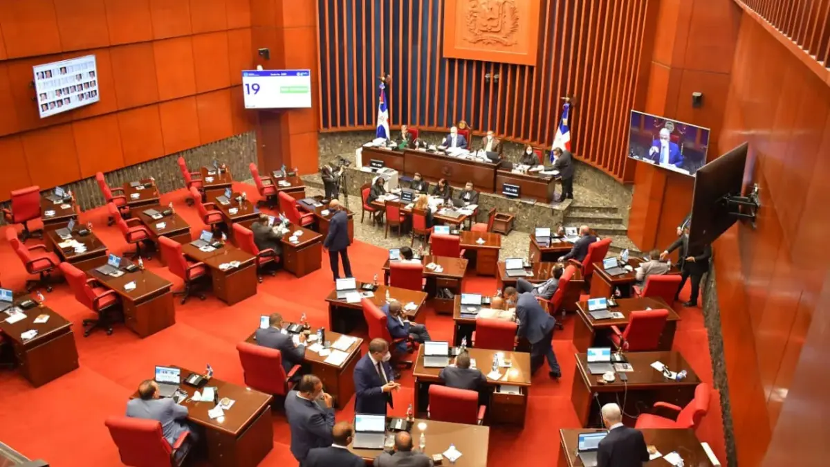 Senado podría aprobar estado de emergencia por 45 días las zonas afectadas por Fiona