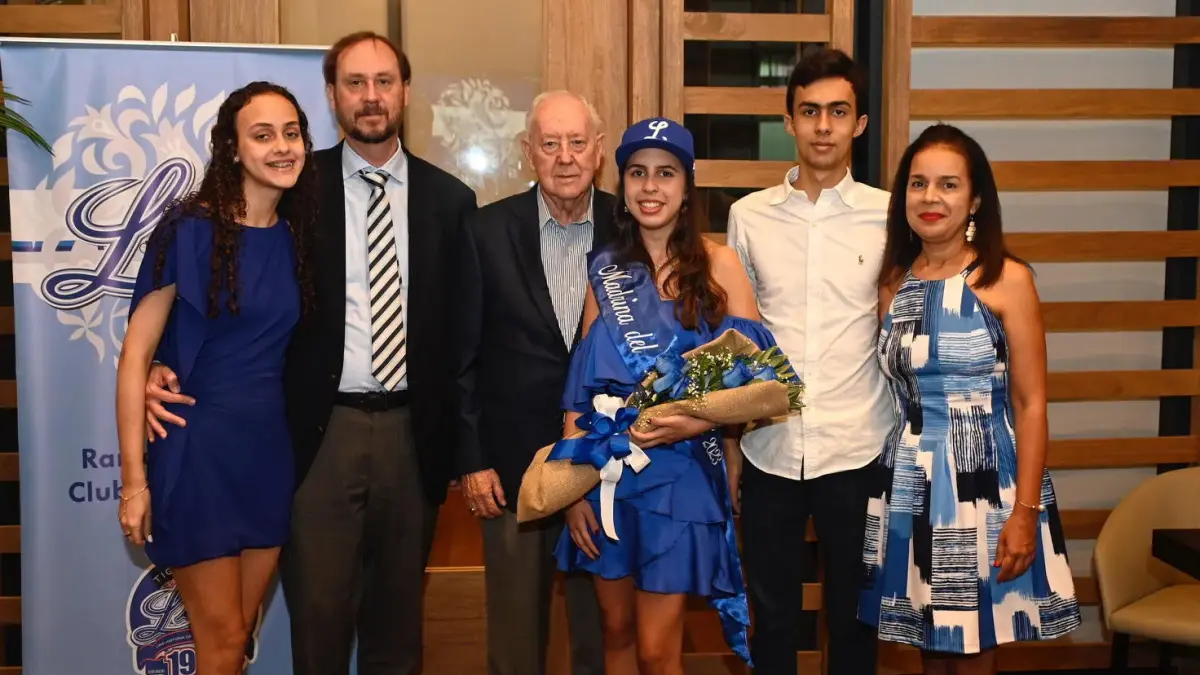 Licey presenta su nueva madrina para la temporada 2022-23