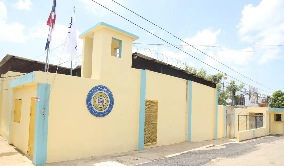 Se escapan tres reos de un centro penitenciario en Dajabón