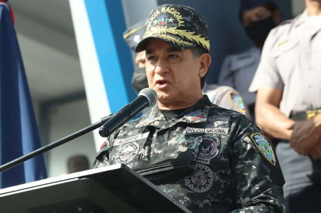 Policía Nacional dice que la institución cuenta con mayores niveles de credibilidad y confianza