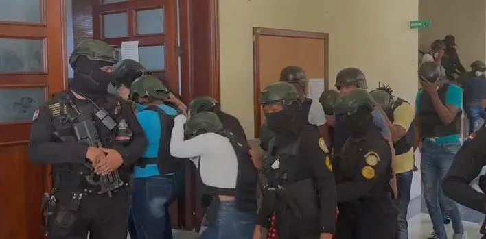 Ratifica prisión preventiva a integrantes de red de trata en Operación Cattleya