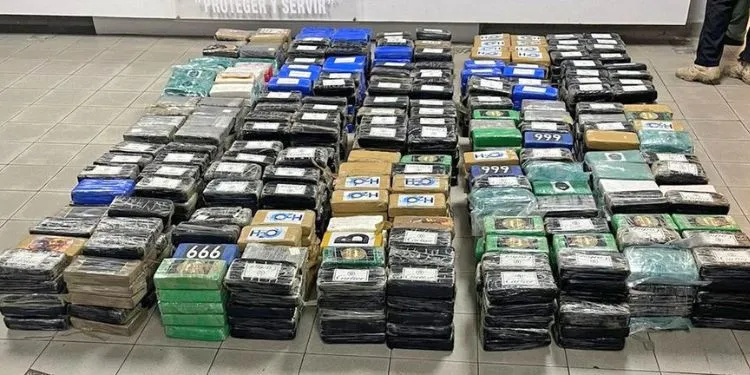Panamá incauta un total de 308 paquetes de presunta cocaína