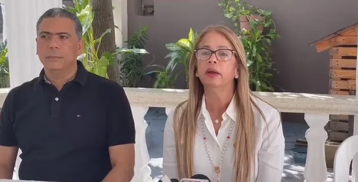 Familia denuncia no ha recibido respuesta a dos meses de robo millonario en su vivienda en Santiago