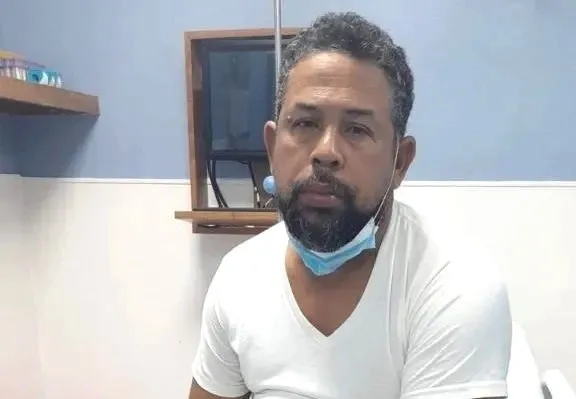 Por problemas con presión arterial, chófer del accidente de Bávaro fue hospitalizado