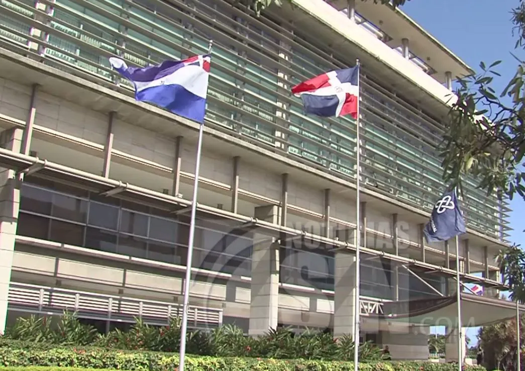 Continúan interrogatorios a empleados Cámara de Cuentas por denuncia de acoso