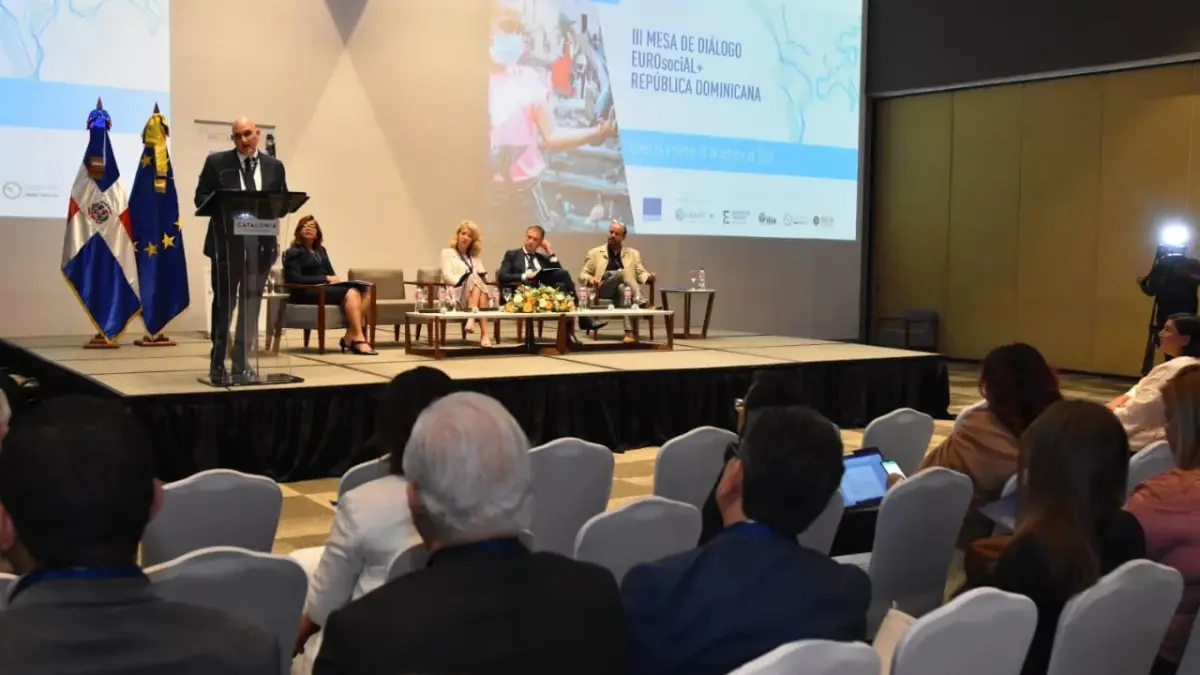 Isa Contreras: el país tiene el desafío de acelerar su prosperidad económica